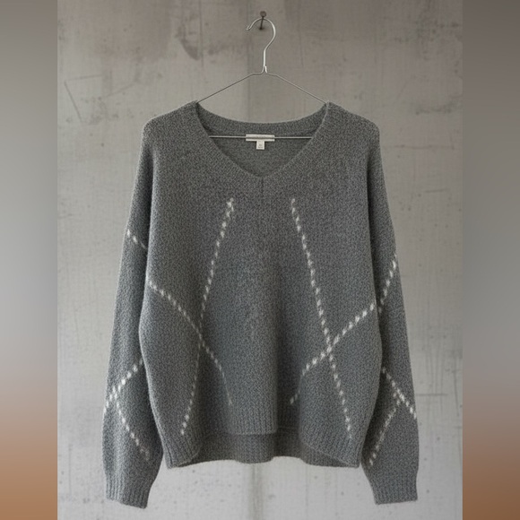 Maeve by Anthropologie Grey Stitched Argyle V-Neck Sweater...